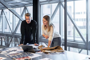 Consulting image